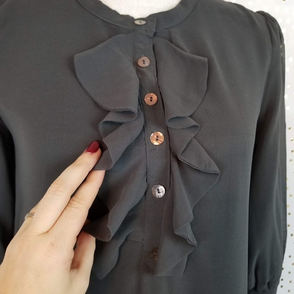 Francesca's | Grey Ruffle Front Shift Dress - Picture 3 of 8